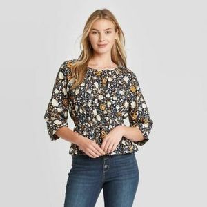 Women’s Universal Thread floral blouse size L